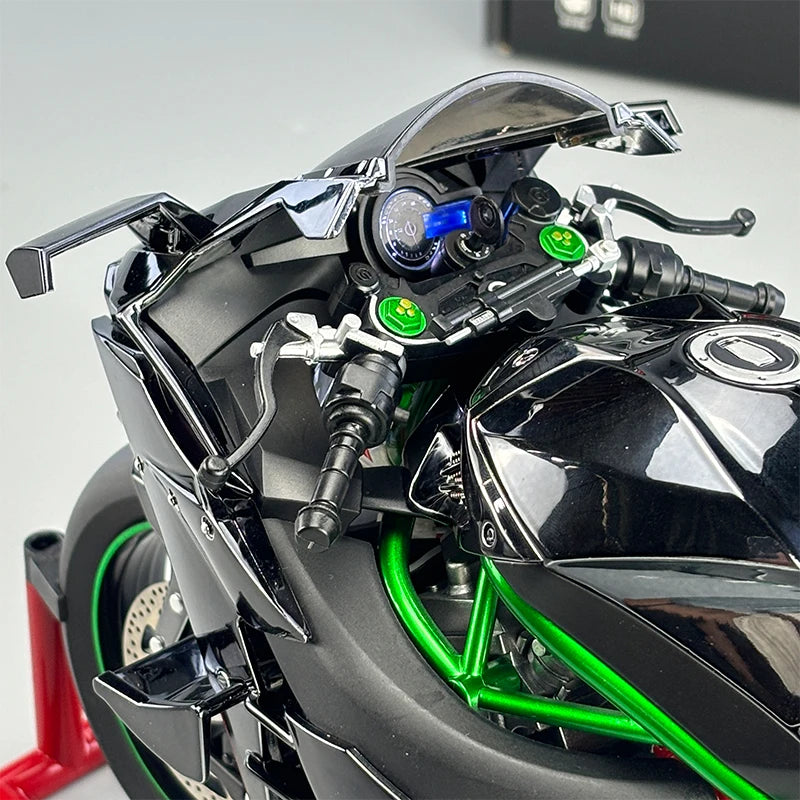 Kawasaki Racing Ninja 500 H2R Simulation Motorcycle with Sound & Light Effects - SCALE 1:6 -