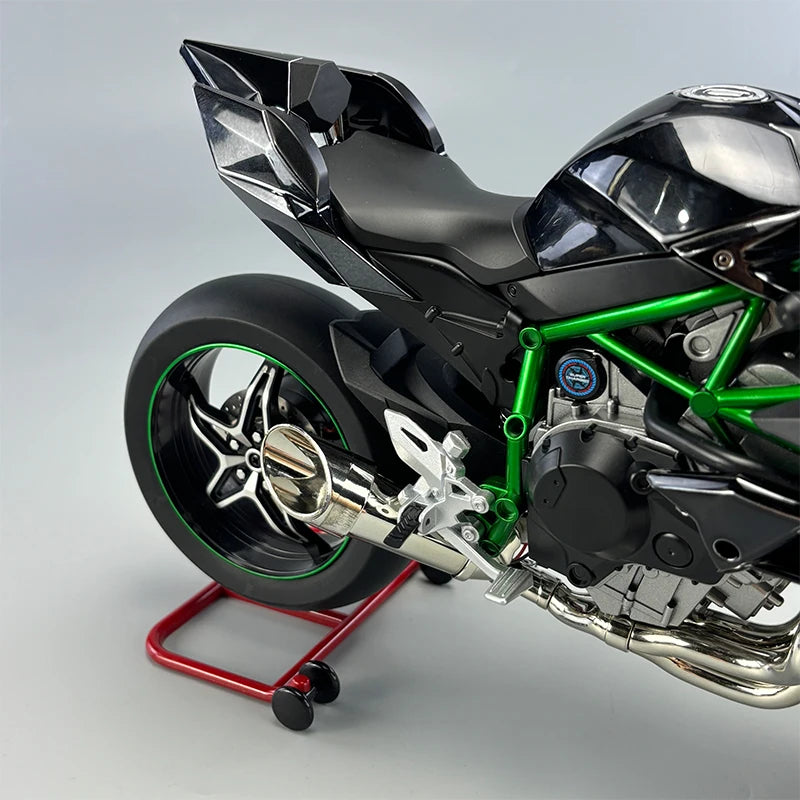 Kawasaki Racing Ninja 500 H2R Simulation Motorcycle with Sound & Light Effects - SCALE 1:6 -